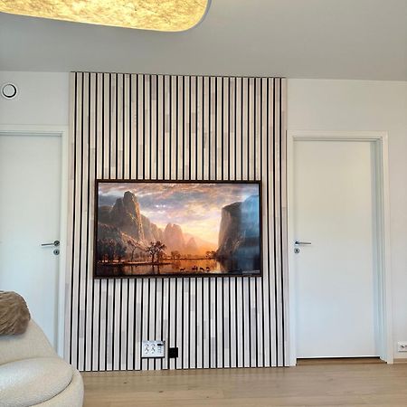 Stor Leilighet Sentralt I Sandnes Саннес Экстерьер фото